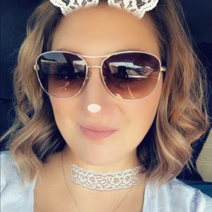 Meet your Posher, Bebecky